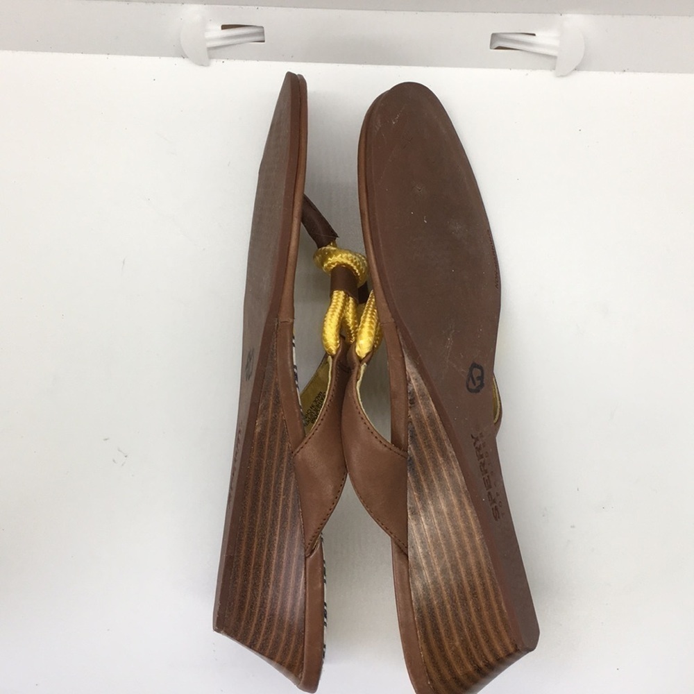 Sperry Top Sider Yellow Rope Thong Sandals. Size 6. - Picture 6 of 7